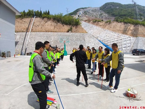公司舉辦“慶五一、迎五四”職工文體活動(dòng)
